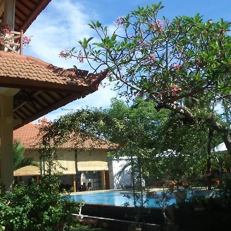 Villa Jaya Lovina Zewnętrze zdjęcie